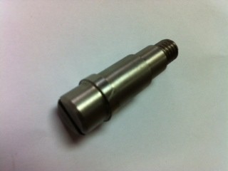 Shaft with thread